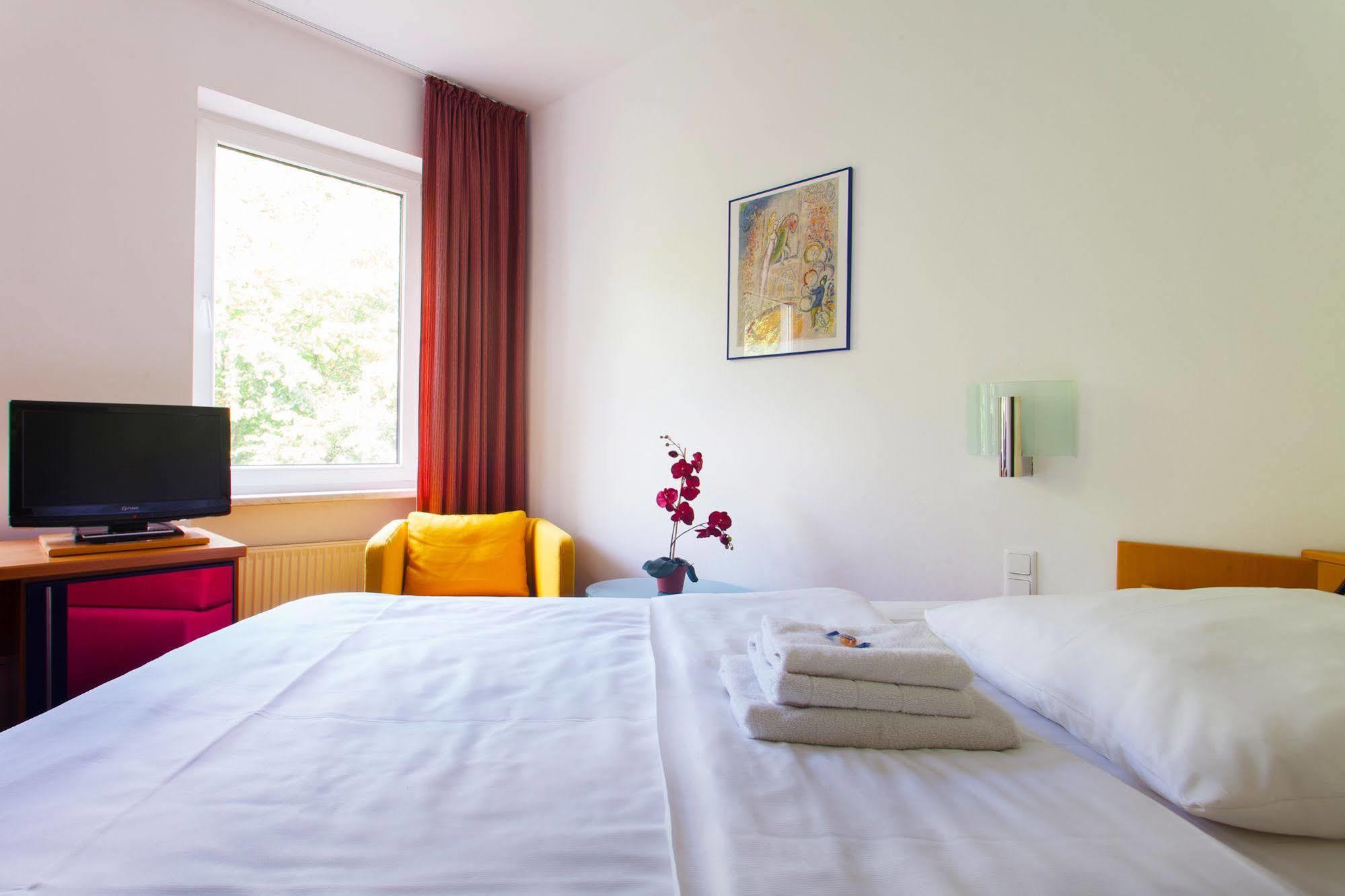 Hotel In Herrenhausen Hannover Exterior photo